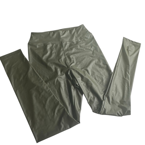 Aerie Offline Luxe Faux Leather Leggings Green NWT - Picture 2 of 7